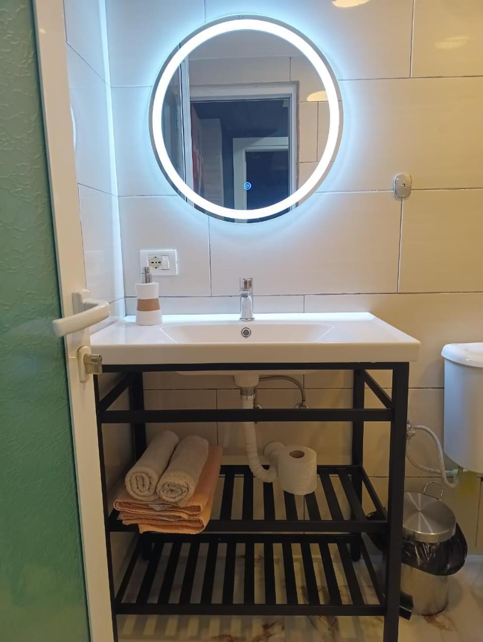 Genta Apartment "21 Dhjetori" Tirana Exteriér fotografie
